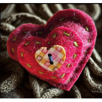 Heart Brooch 28